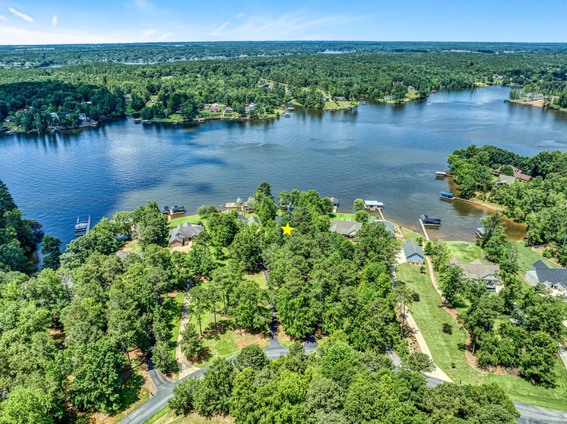 BEAUTIFUL HIDDEN LAKE ON LAKE GREENWOOD