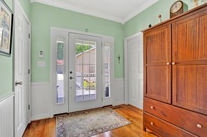 FRONT ENTRY - JACKET AMOIRE STAYS