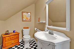 LOFT HALF BATH