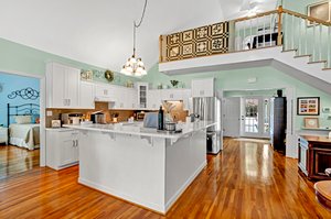 OPEN PLAN - UPDATED KITCHEN- BREAKFAST BAR