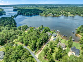 BEAUTIFUL HIDDEN LAKE ON LAKE GREENWOOD