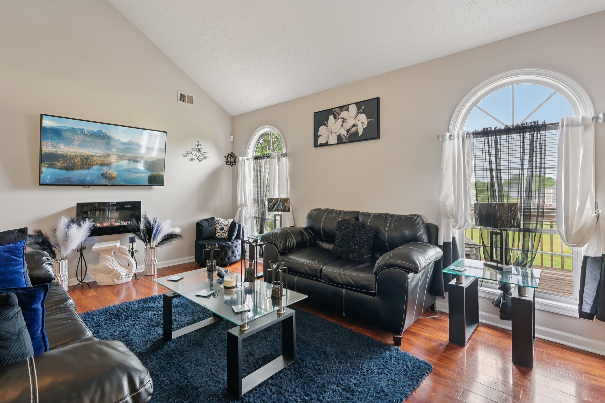 Solomon Dr-S0704-006.jpg