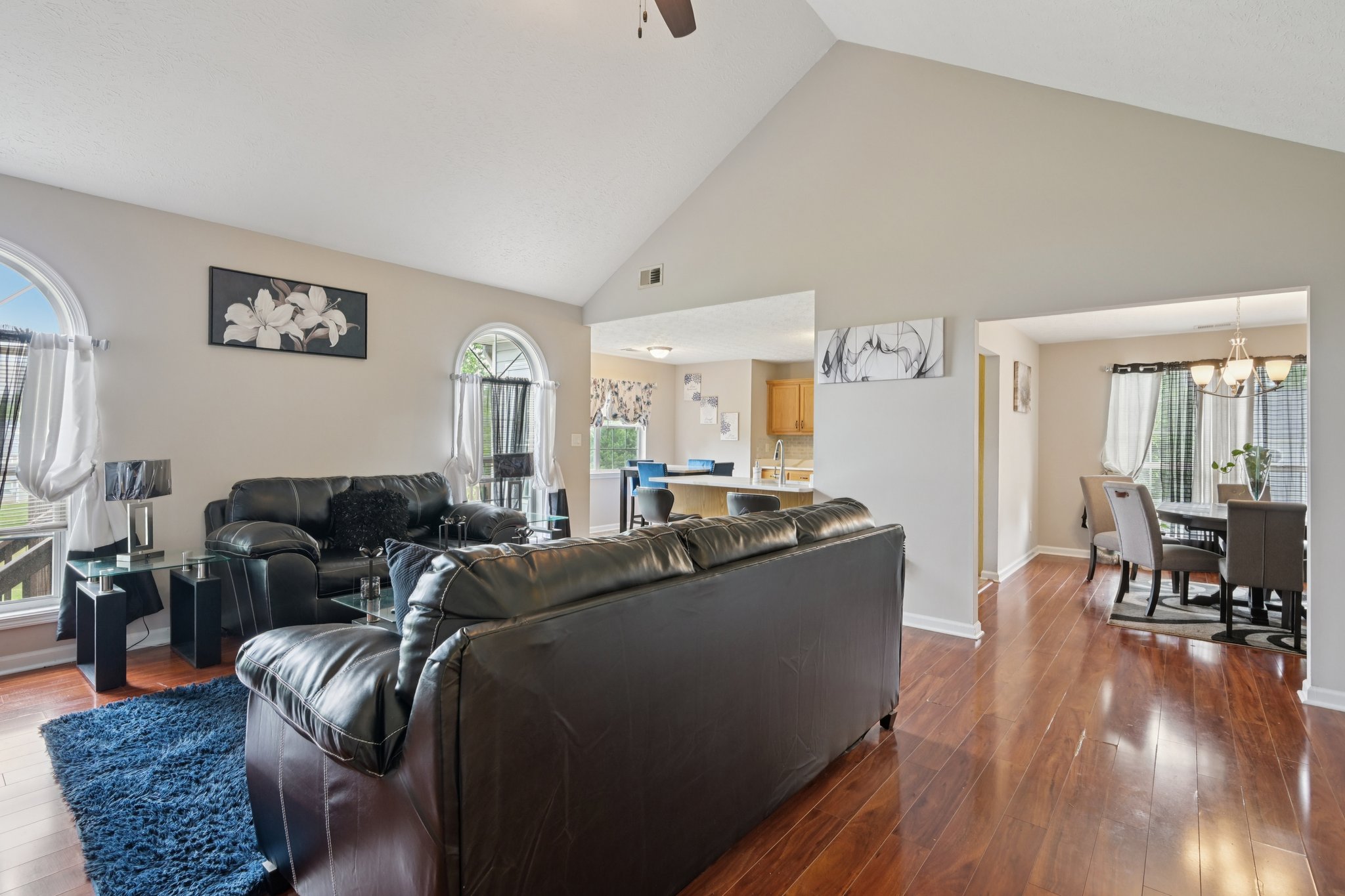 Solomon Dr-S0704-008.jpg