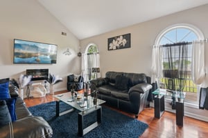 Solomon Dr-S0704-006.jpg