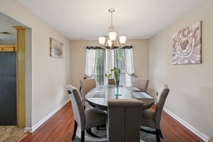 Solomon Dr-S0704-010.jpg