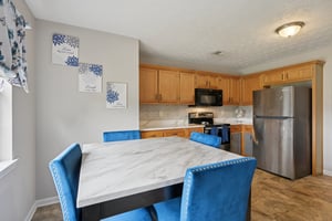 Solomon Dr-S0704-013.jpg