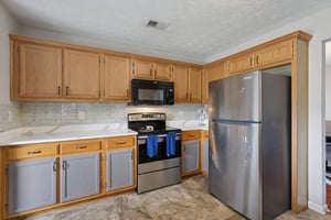 Solomon Dr-S0704-015.jpg