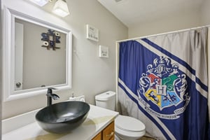 Solomon Dr-S0704-021.jpg