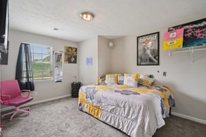 Solomon Dr-S0704-023.jpg