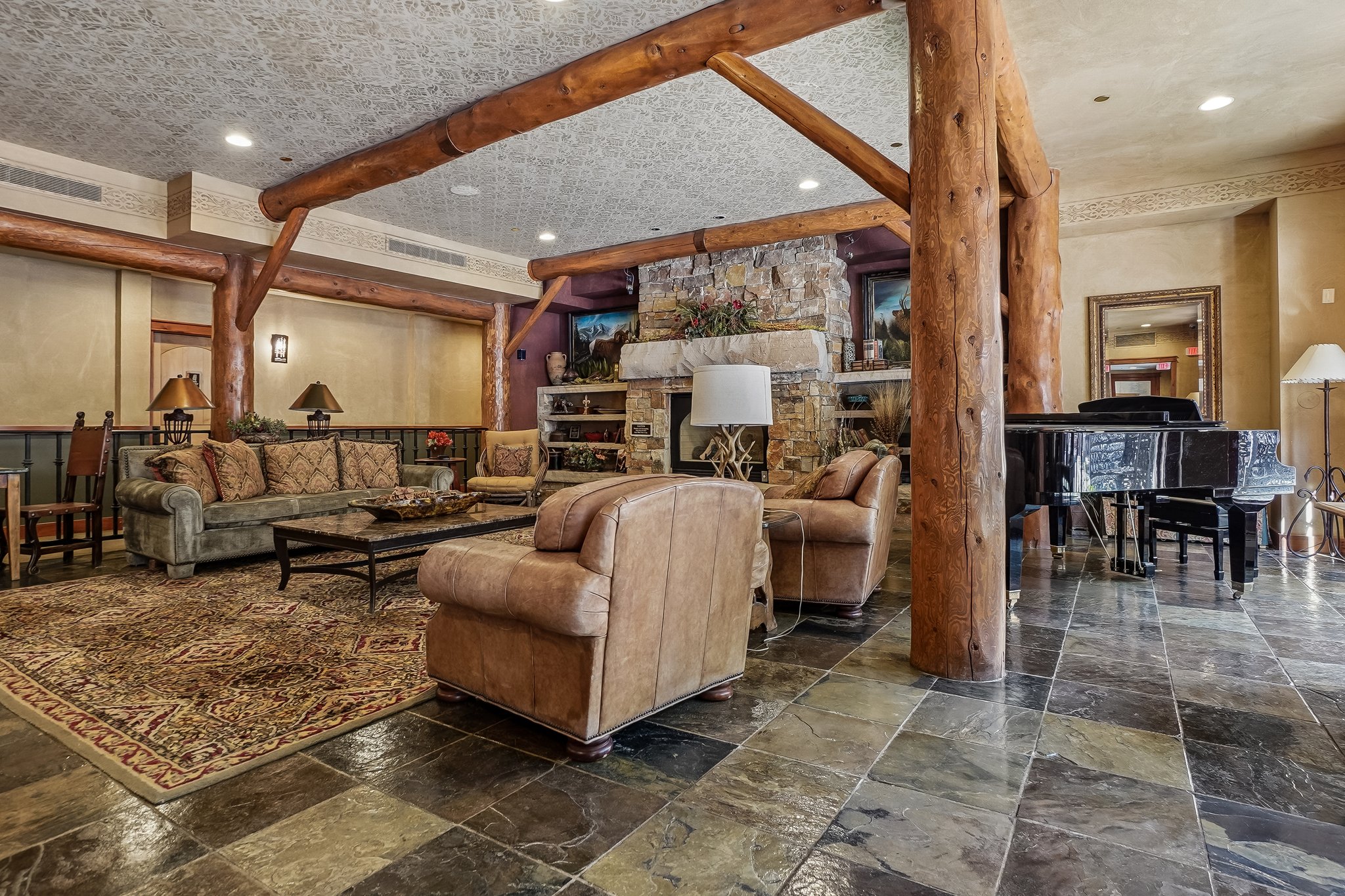 Trailhead Dr 3064-0708-904.jpg