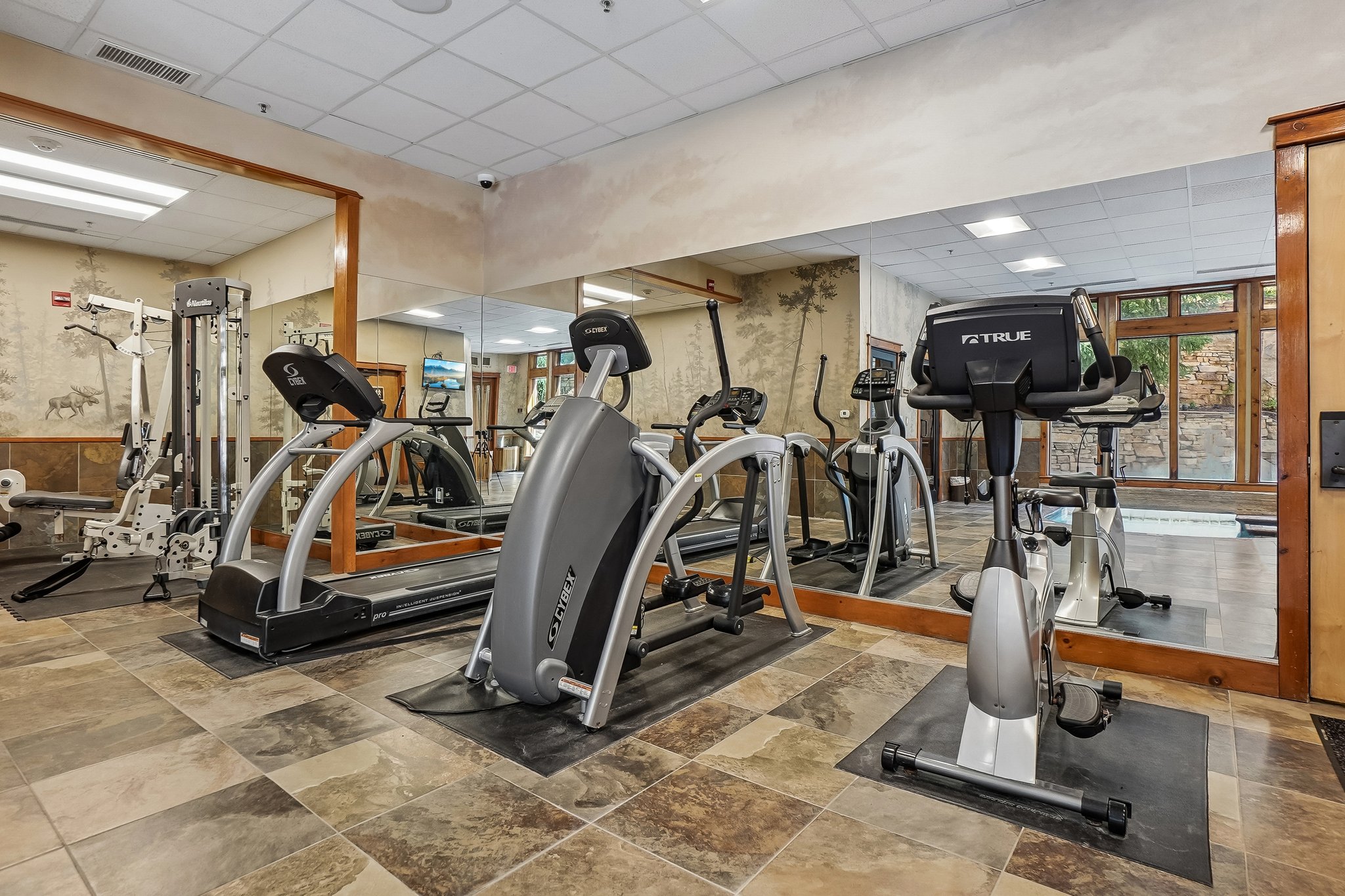 Trailhead Dr 3064-0708-909.jpg
