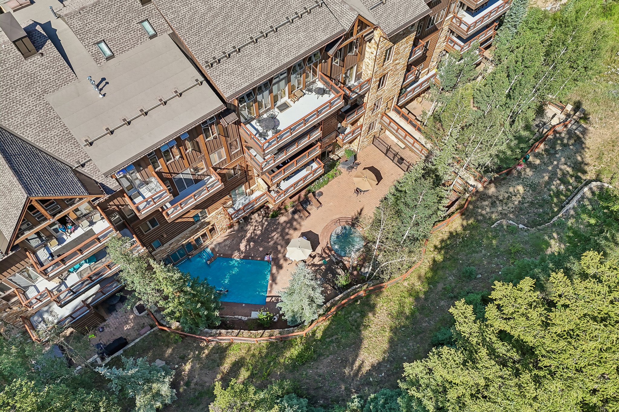 Trailhead Dr 3064-0708-922.jpg