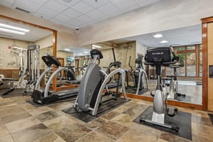 Trailhead Dr 3064-0708-909.jpg