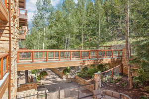 Trailhead Dr 3064-S0708-034.jpg