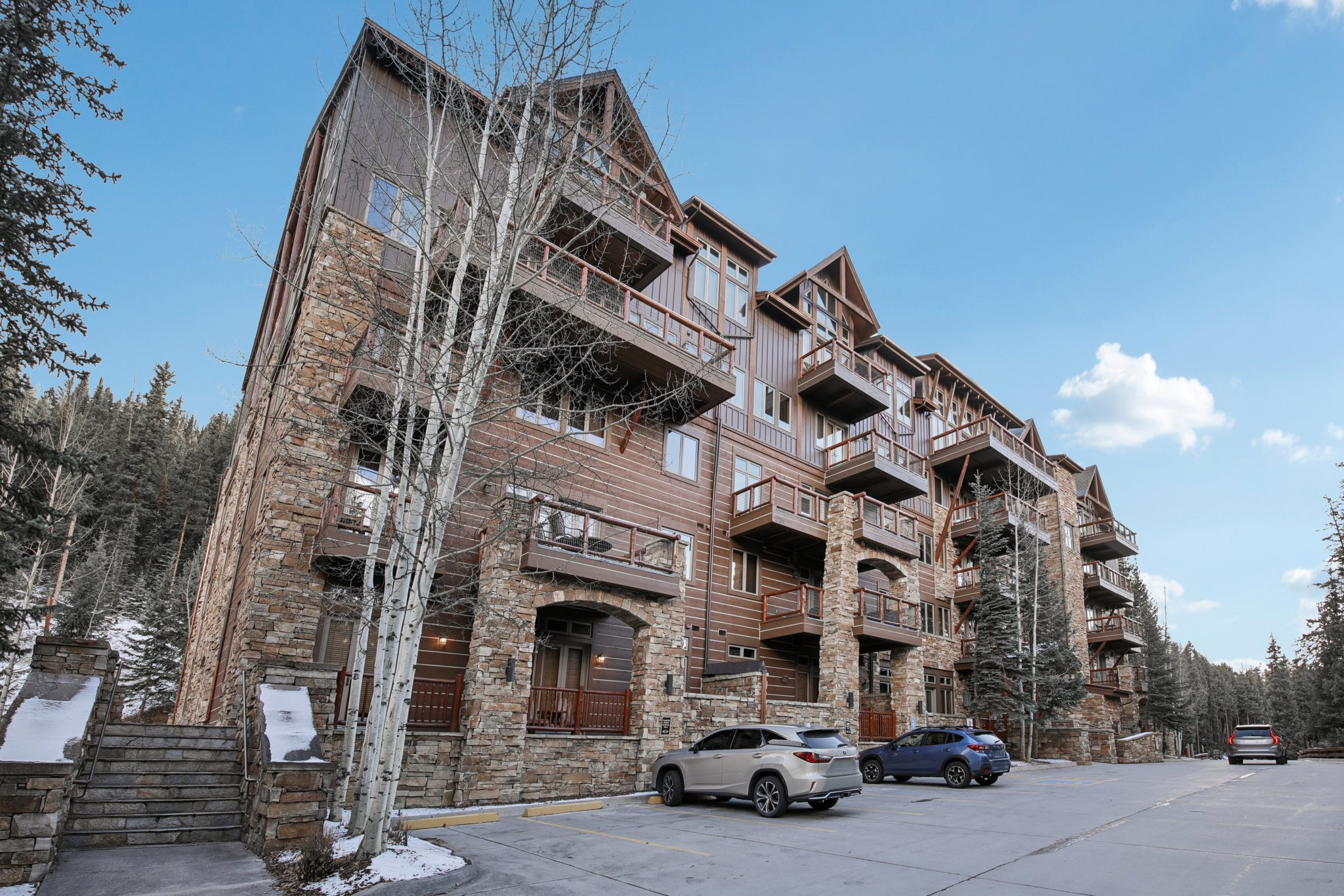 Trailhead Dr 3074-S2011-004.jpg