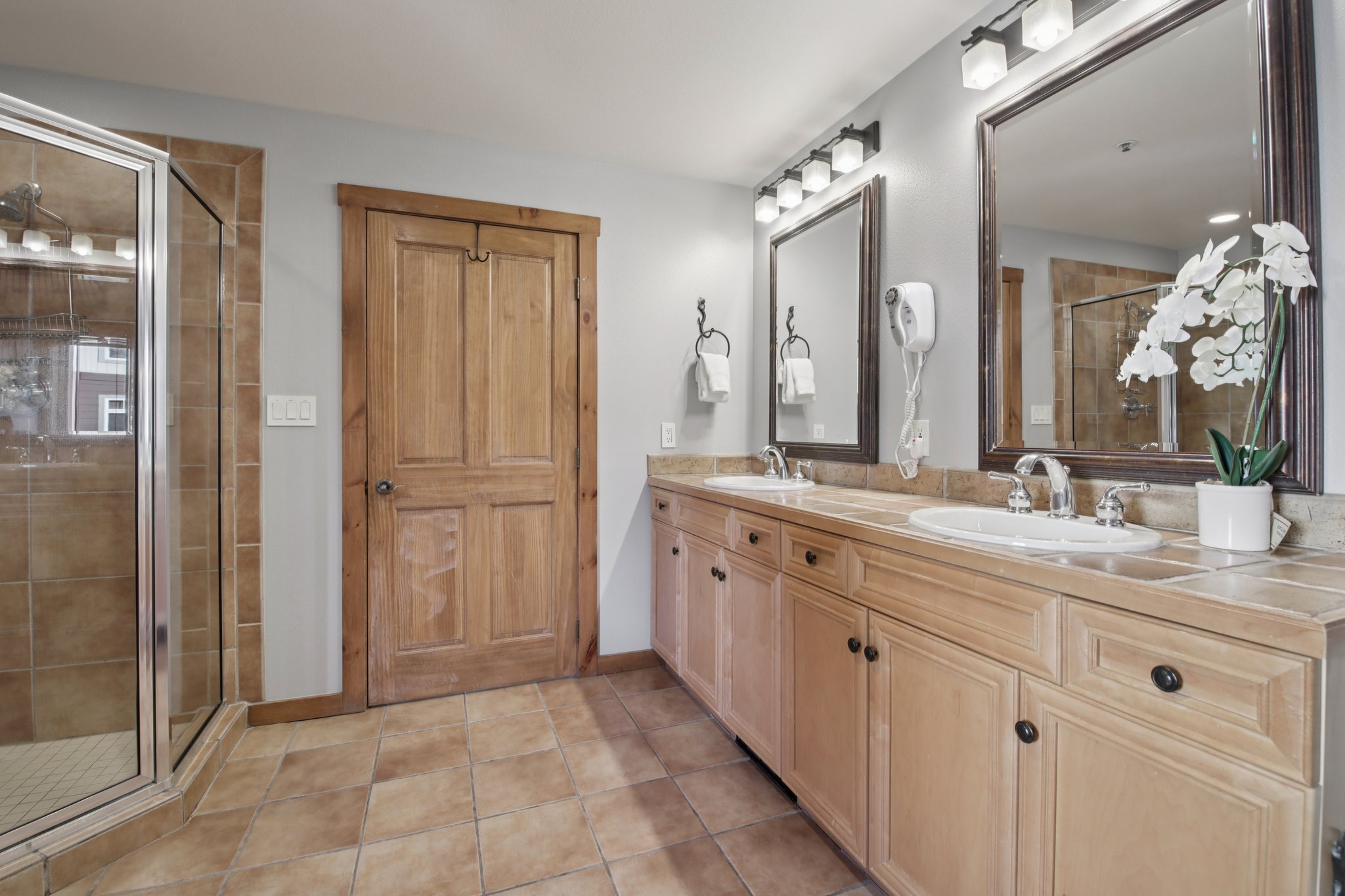 Trailhead Dr 3074-S2011-022.jpg