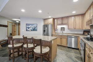 Trailhead Dr 3074-S2011-011.jpg