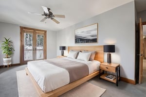 Trailhead Dr 3074-S2011-019 virtually staged.jpeg