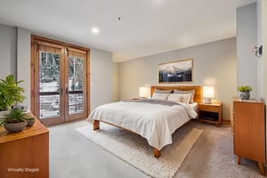 Trailhead Dr 3074-S2011-026 virtually staged.jpeg