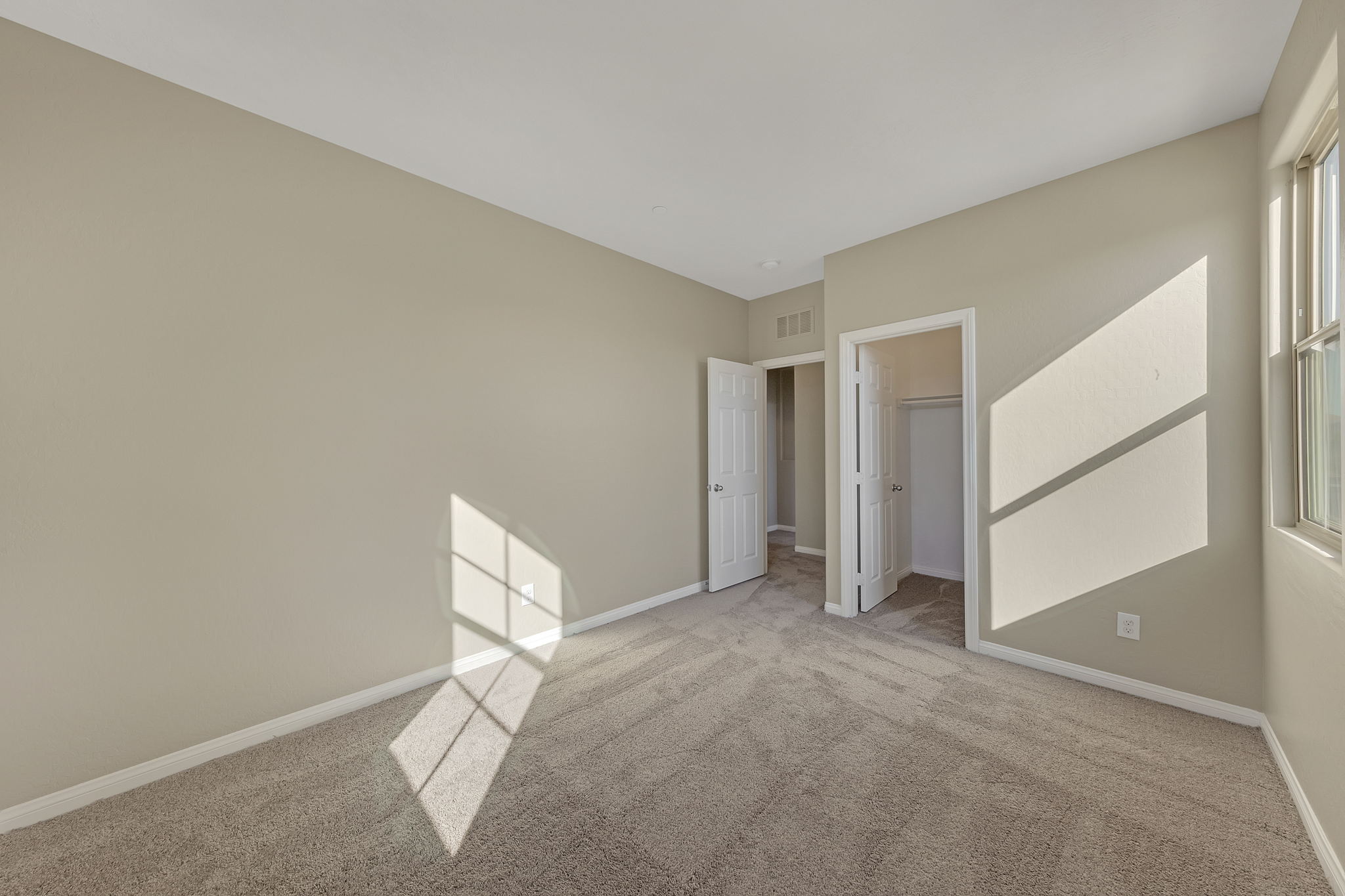 224 Via Santa Croce Ave, Henderson, NV 89011, USA Photo 30