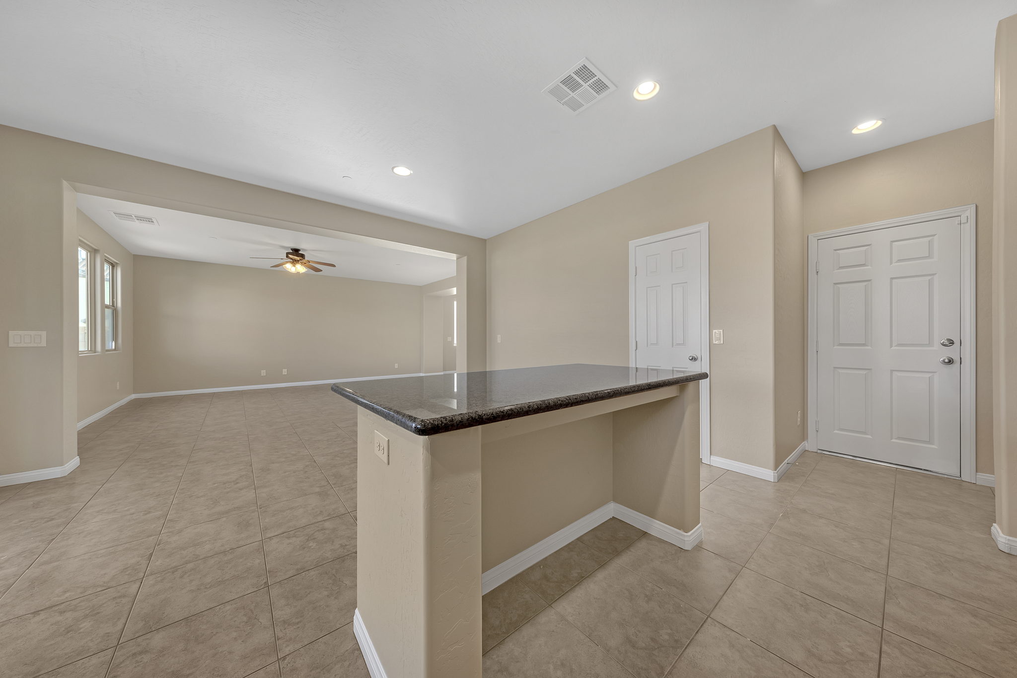 224 Via Santa Croce Ave, Henderson, NV 89011, USA Photo 16