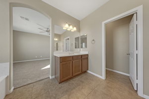 224 Via Santa Croce Ave, Henderson, NV 89011, USA Photo 24