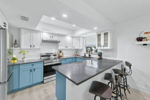breakfast bar