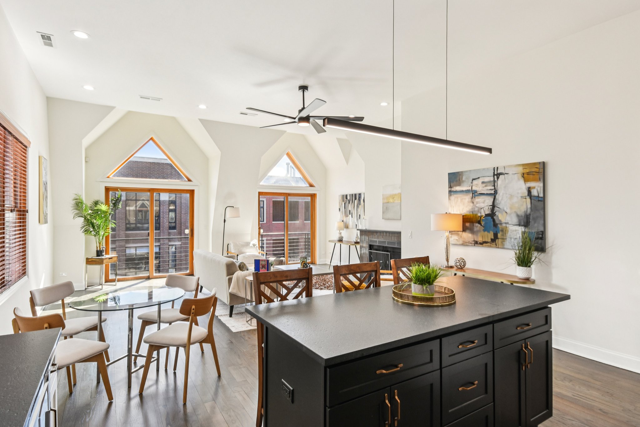 W North Ave-S2403-016.jpg