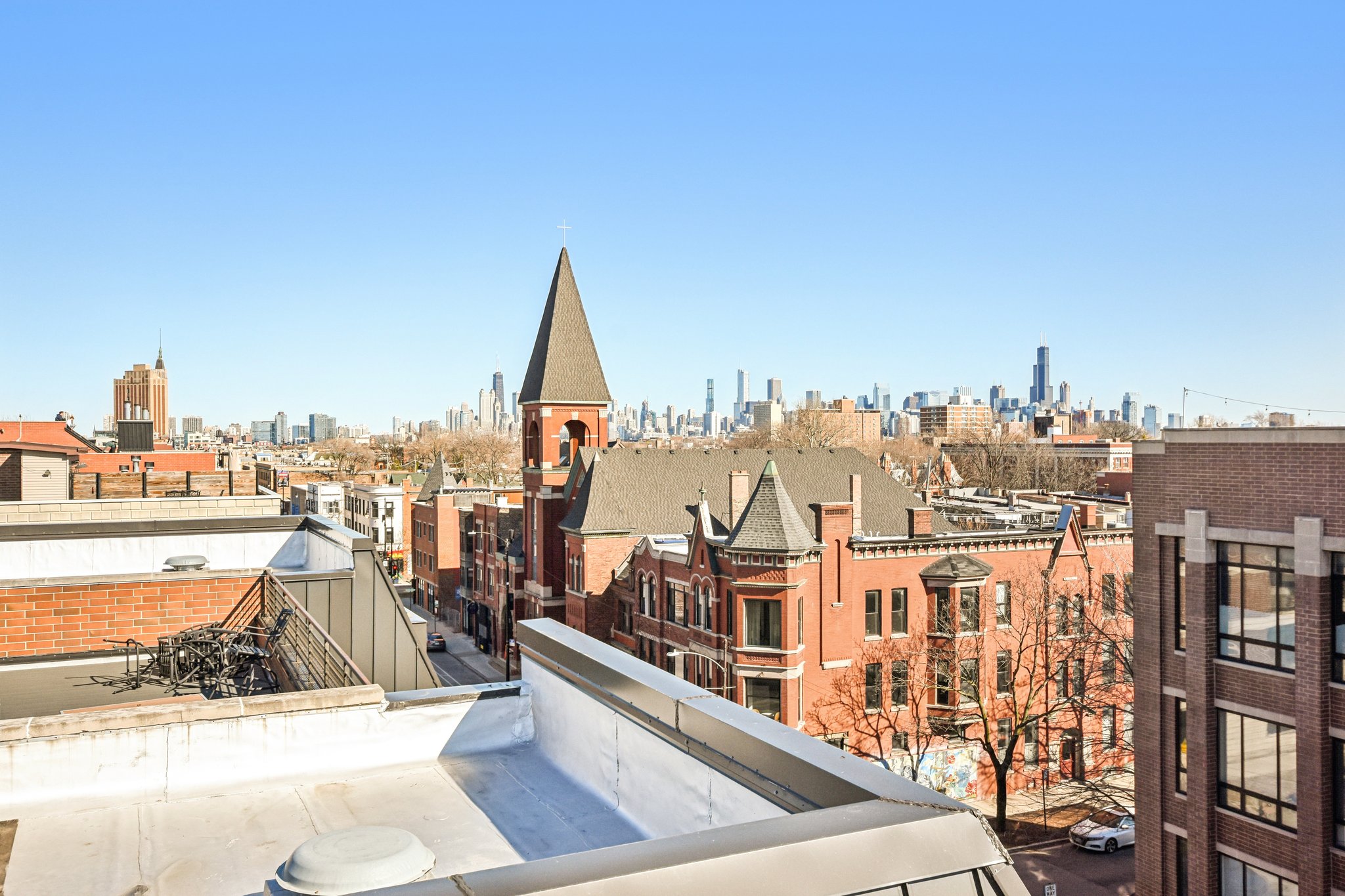 W North Ave-S2403-034.jpg