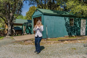  Photo 105