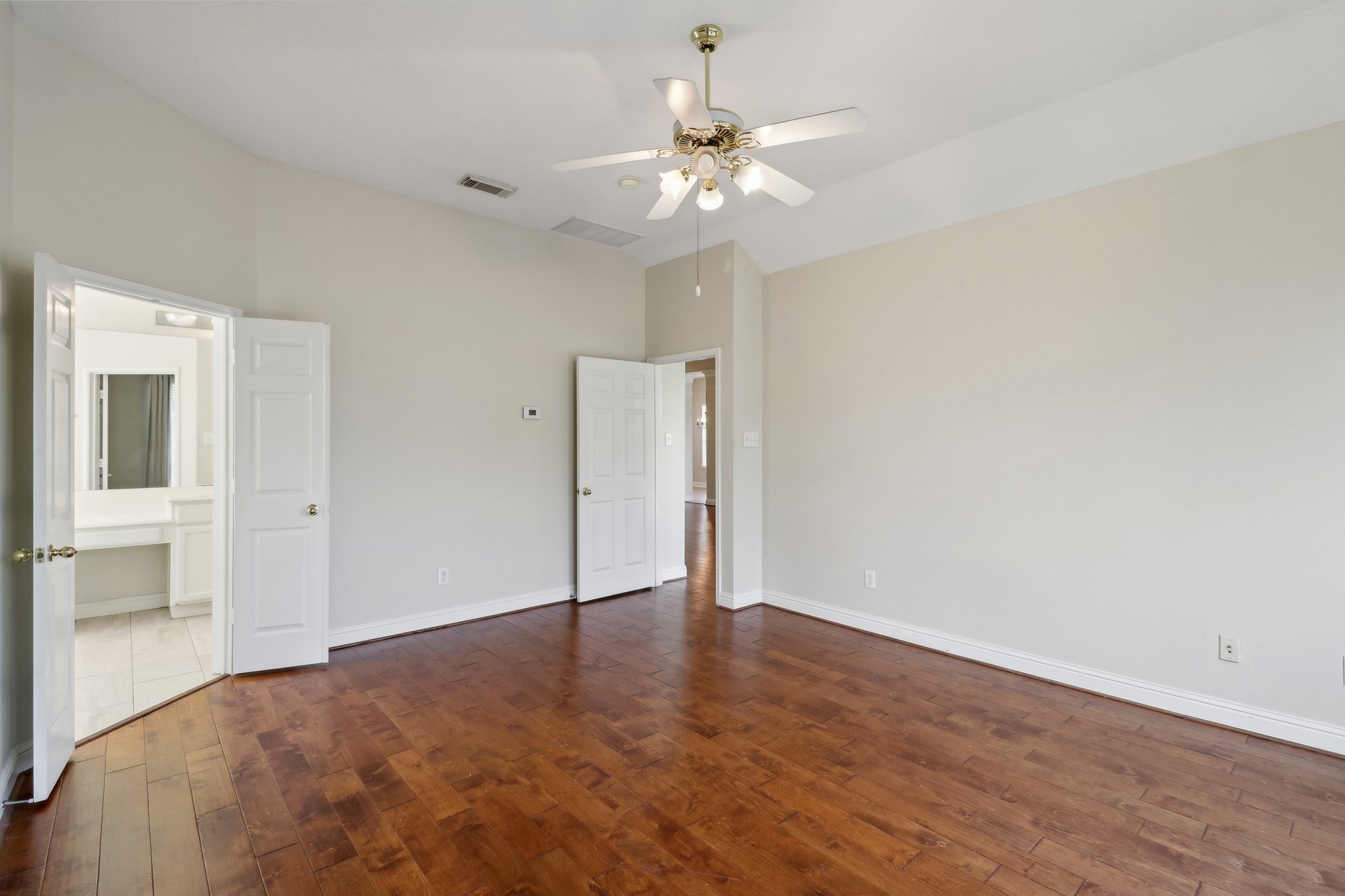 Silvermist Ln-0505-022.jpg