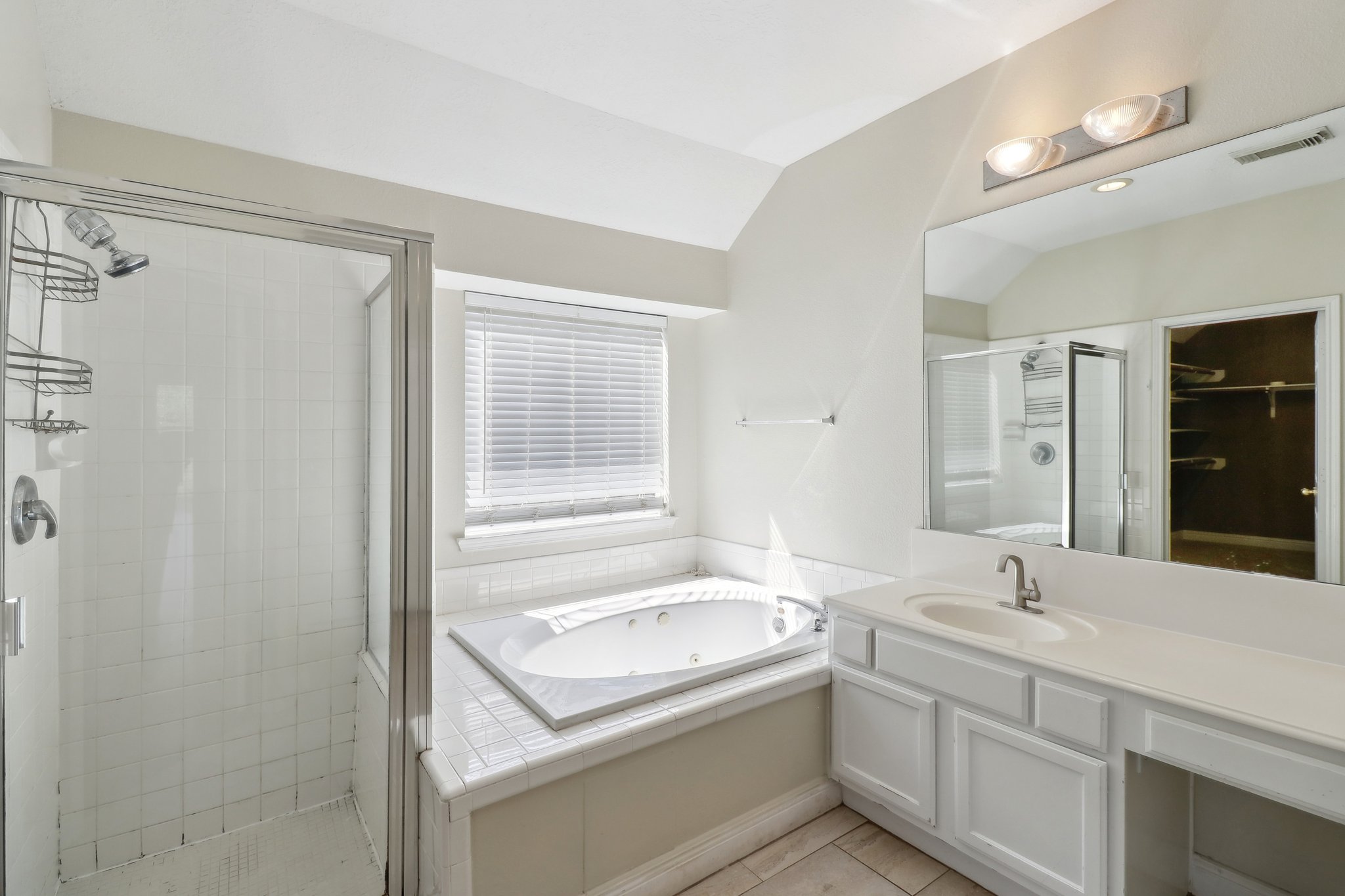 Silvermist Ln-0505-023.jpg