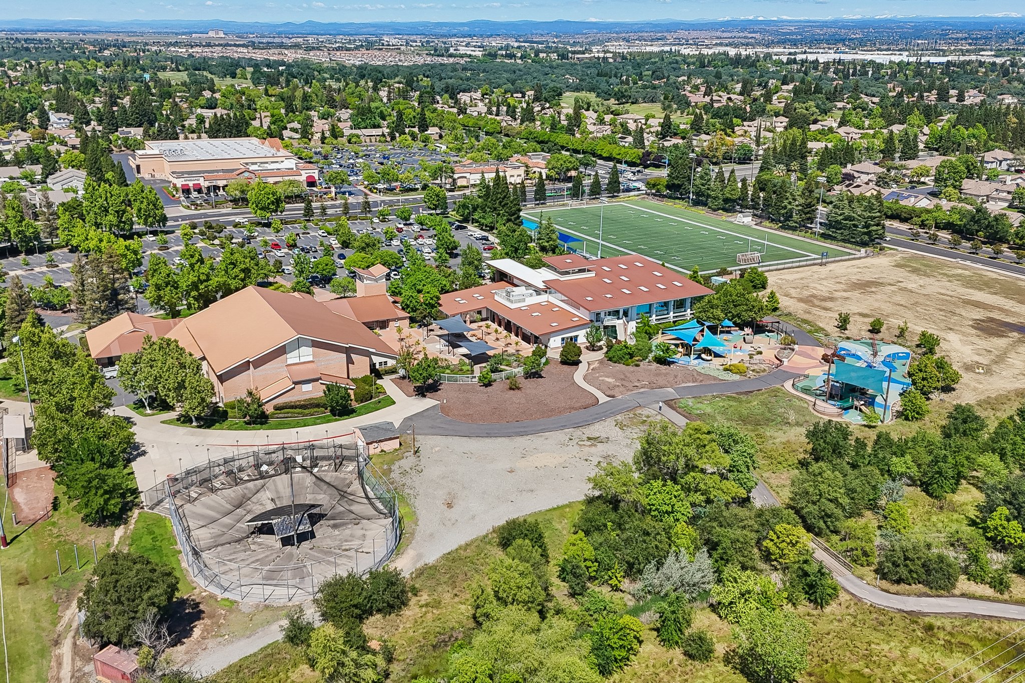 Coryton Ln-2404-912.jpg