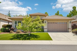 Coryton Ln-S2404-001.jpg