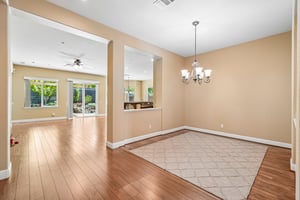 Coryton Ln-S2404-007.jpg