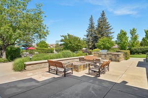 Coryton Ln-2404-908.jpg