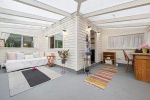  Photo 34