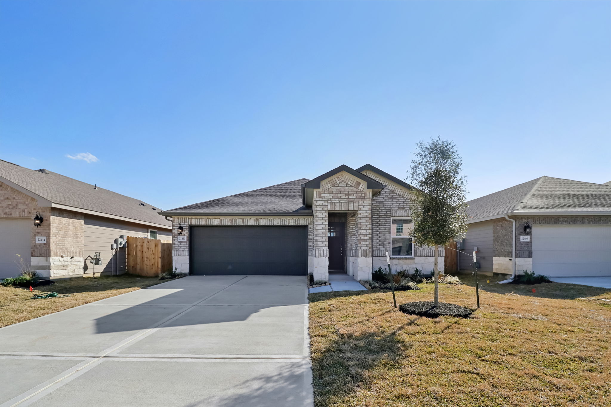 Houston - Landing Meadows - 22410 Aster Wy Ln New Caney, TX 77357 - 002