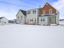  Photo 0