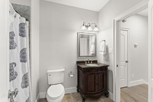  Photo 47