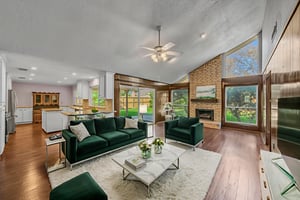 AR700056 virtually staged.jpeg