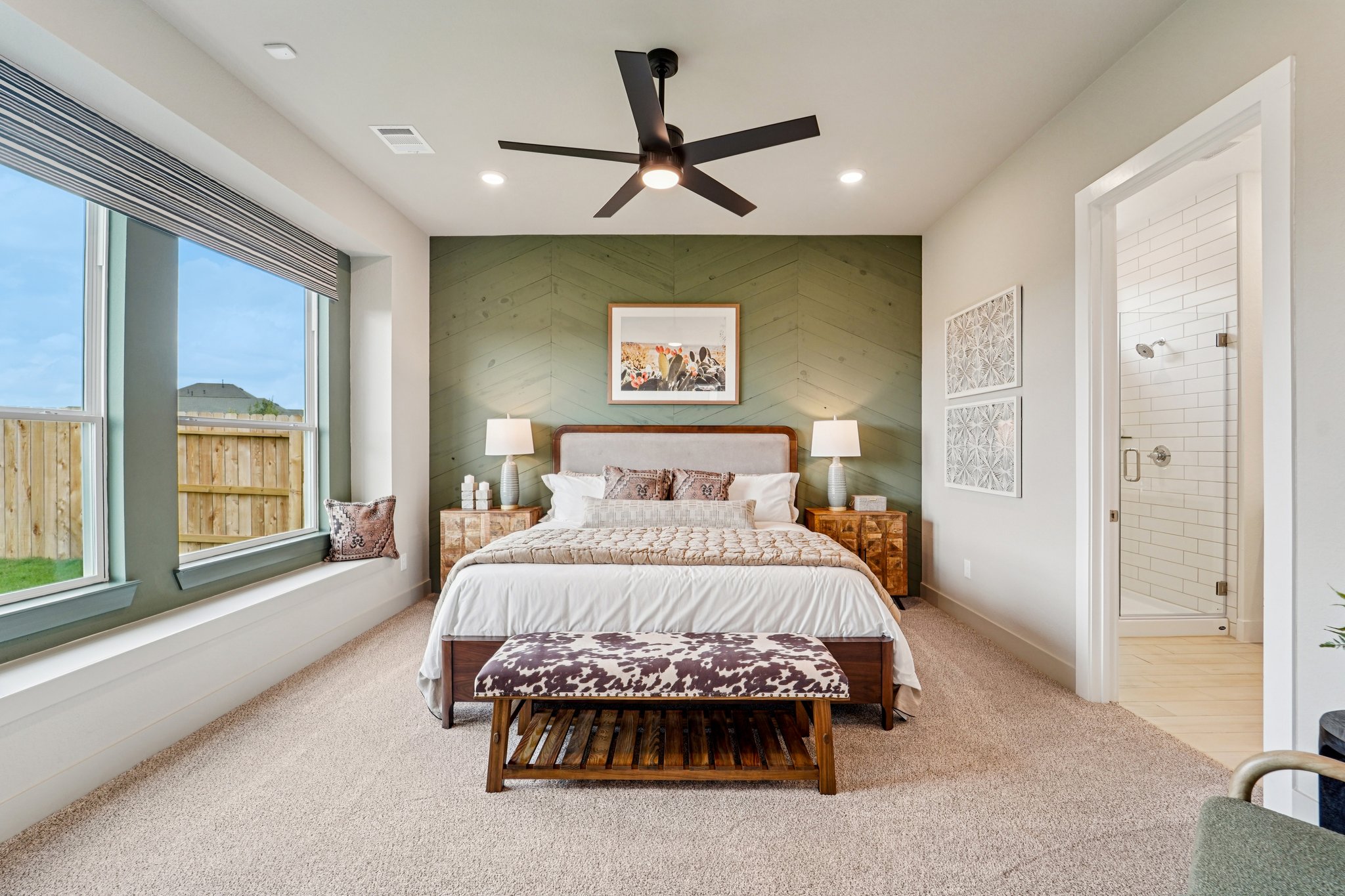 Sawyer Mountain Dr-S0603-017.jpg