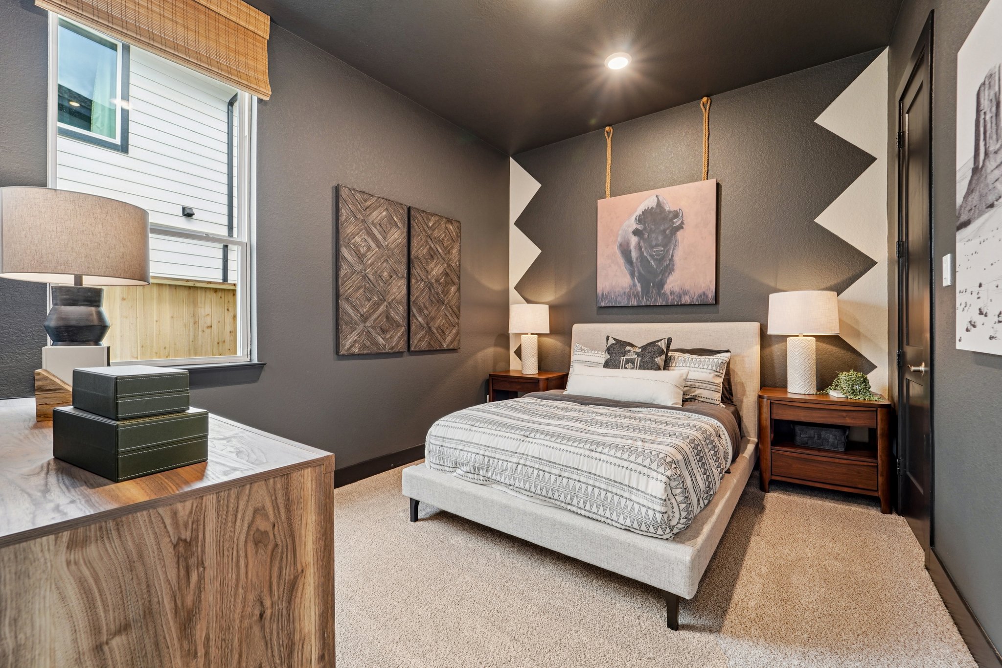 Sawyer Mountain Dr-S0603-026.jpg