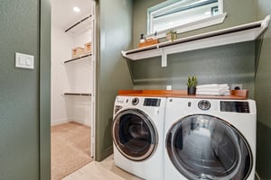 Sawyer Mountain Dr-S0603-025.jpg