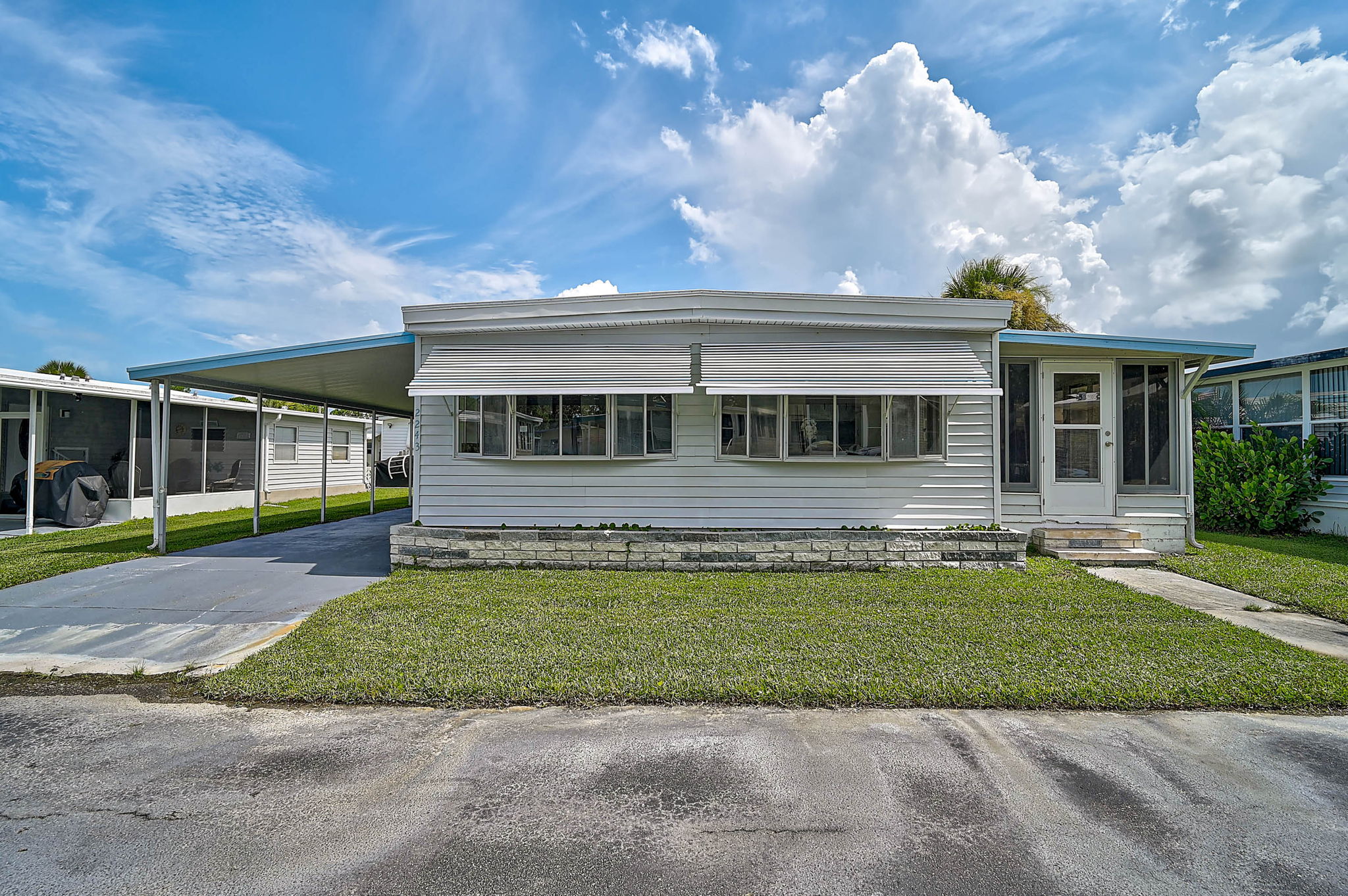 2243 Palazza Dr-1