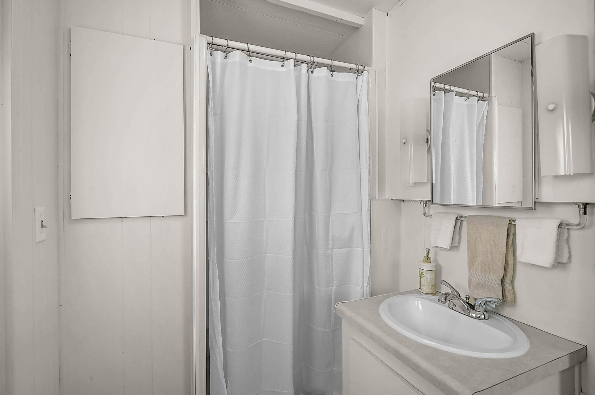 2243 Palazza Dr-9