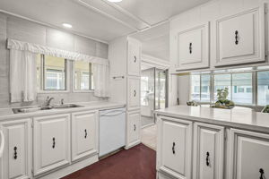 2243 Palazza Dr-14