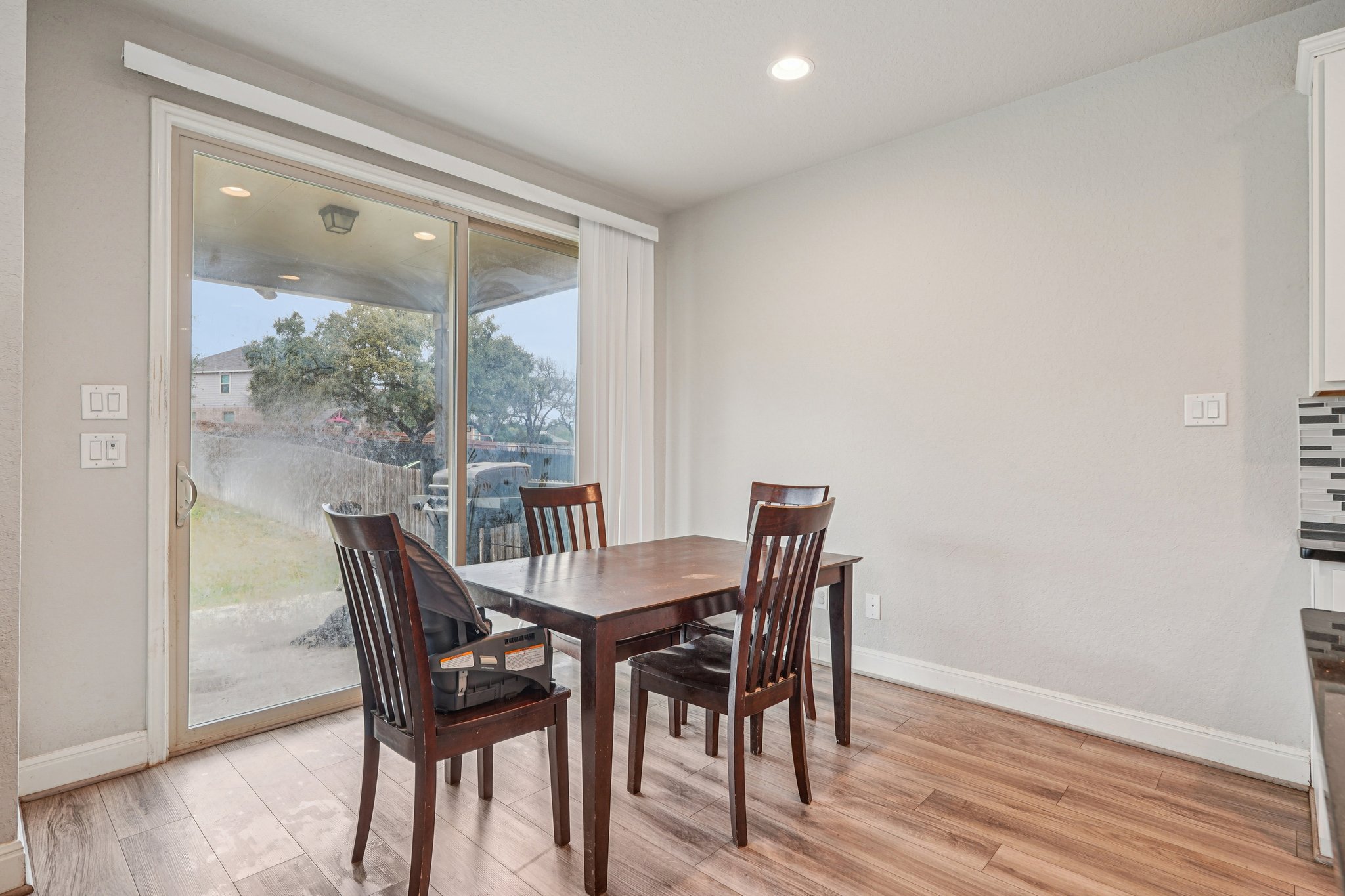 Tiptop Ln-S2201-012.jpg