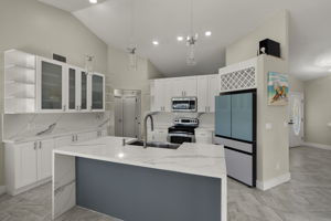 Breakfast Bar 1 of 3