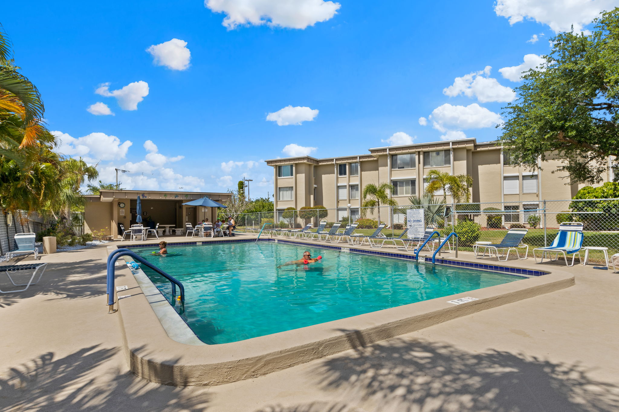 grills, patio sets, baths at pool